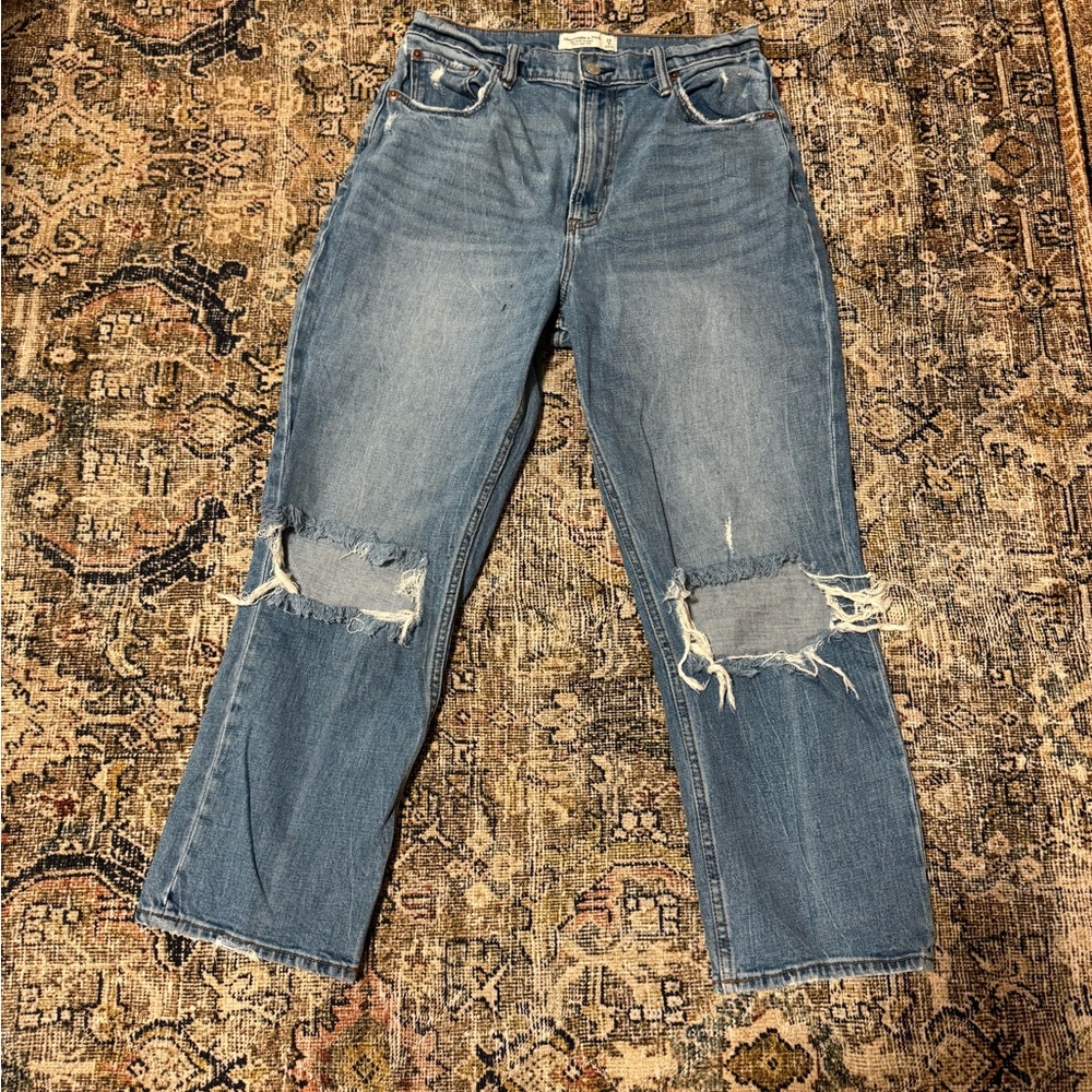 Abercrombie & Fitch The Ankle Straight Ultra High Rise Curve Love Jean